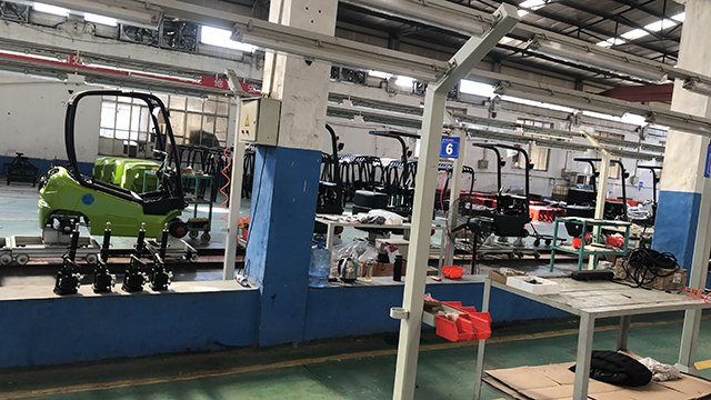 Ligne de production de chariots élévateurs