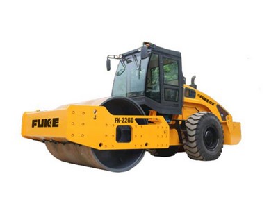 Rouleau compresseur monocylindre, FK-226D
